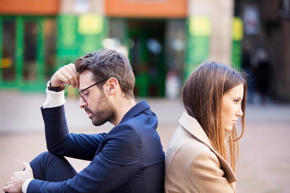 He is really go with the flow. | 6 Signs He's Not Boyfriend Material | Her Beauty