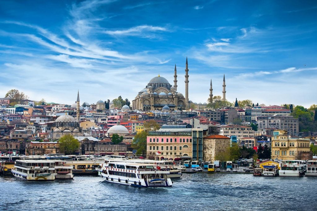 Istanbul, Turkey | 10 of Europe's Cheapest Cities for Fall Travel | Her Beauty