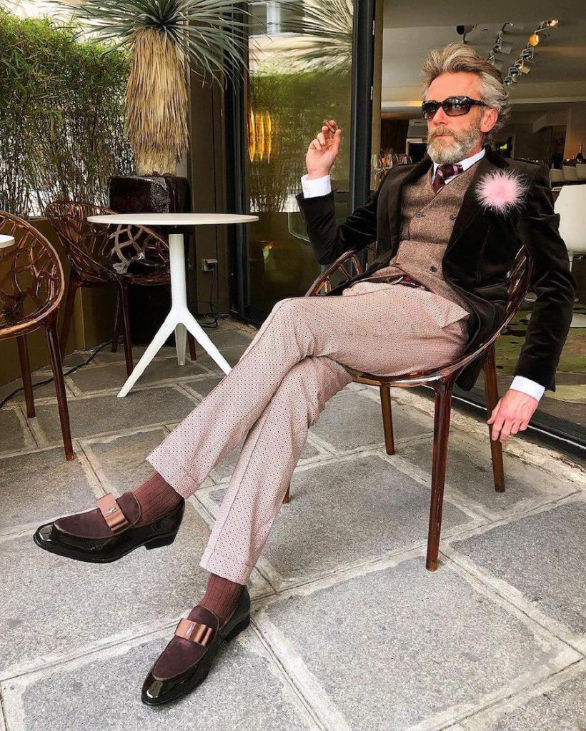  velvet jacket, a pink feather in the pocket on Pierrick Mathon | 12 Classiest Yet Fun OOTD You’ve Ever Seen From Pierrick Mathon | Her Beauty