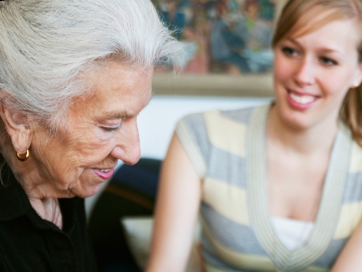 Coconut oil fights against Alzheimer’s disease | 15 Benefits of Coconut Oil | Her Beauty