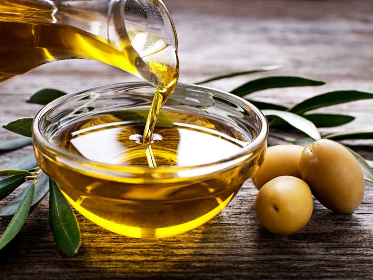 Olive Oil | 12 Foods You’re Storing Incorrectly | Her Beauty